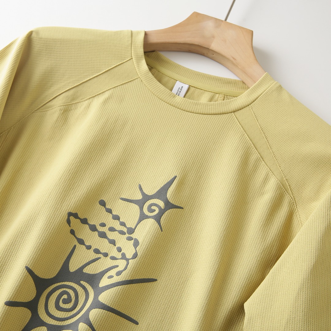 Unisexowa koszulka z długim rę – Summer Clothes recenzja i cena
