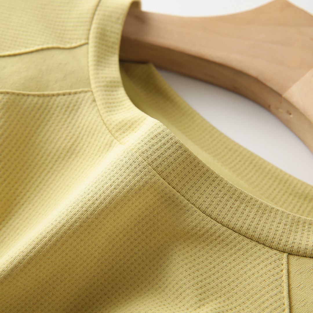 Unisexowa koszulka z długim rę – Summer Clothes recenzja i cena